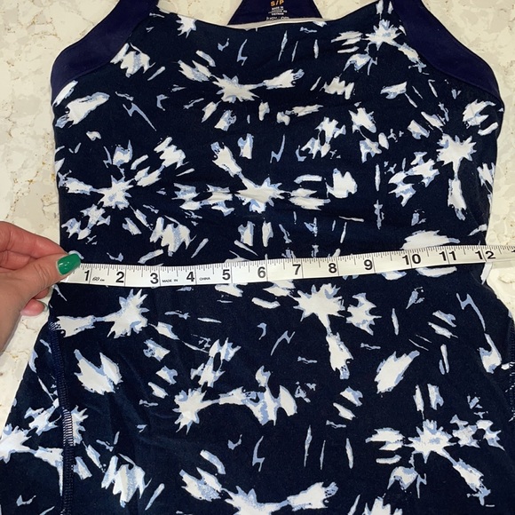 Lucy built in bra tank - Picture 8 of 10